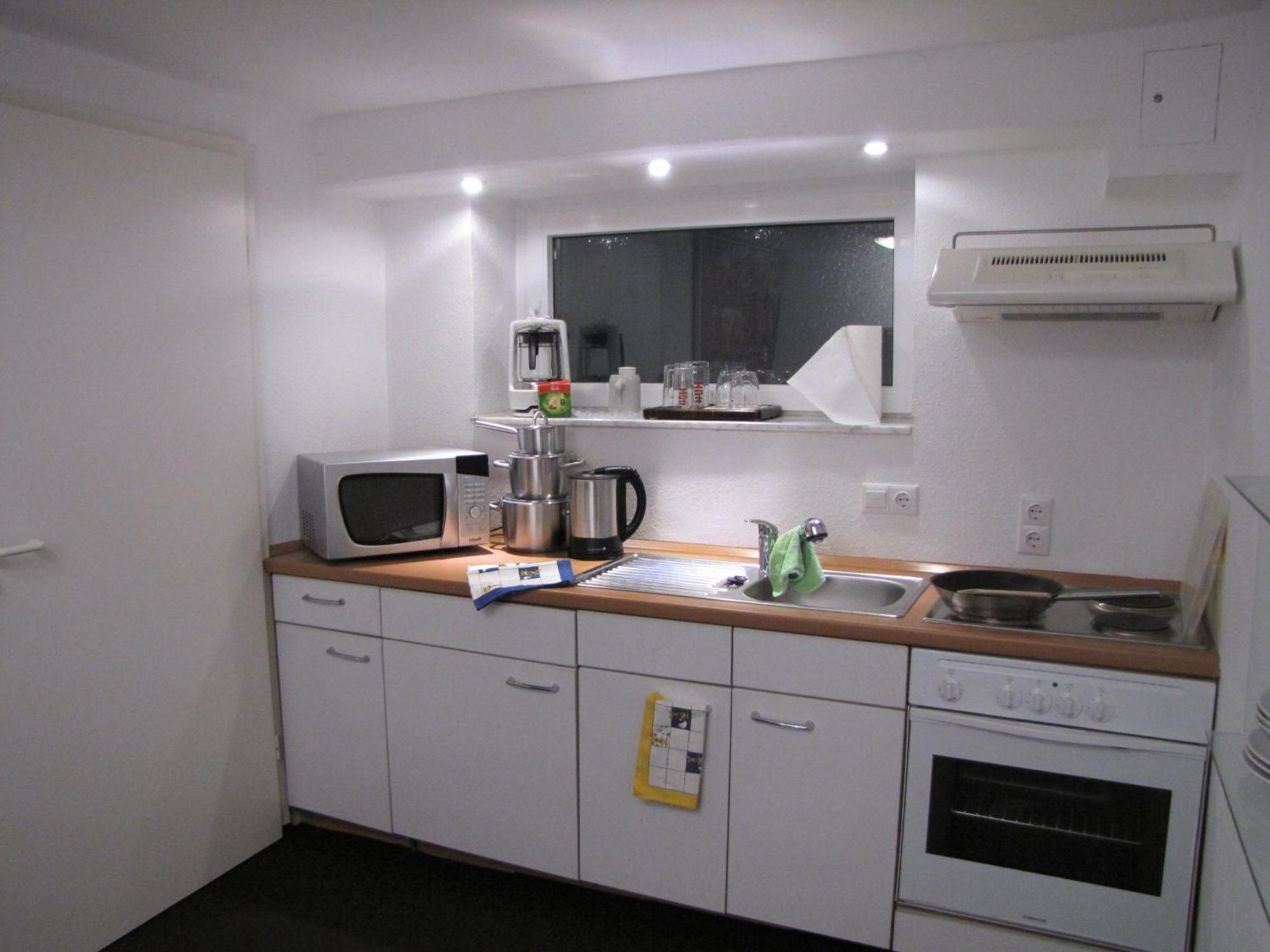 Apartment Hugo37 Am Bergpark Касел Екстериор снимка